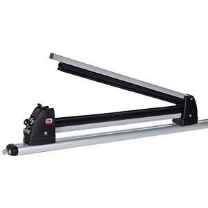 Крепление AMOS для 5-и пар лыж/4-х сноубордов на багажник на крышу авто, для всех типов поперечин, серебристый Крепление AMOS для 5-и пар лыж/4-х сноубордов на багажник на крышу авто, для всех типов поперечин, серебристый