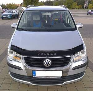 Дефлектор для капота (отбойник) VOLKSWAGEN TOURAN (2003-2006; до рестайлинга) Дефлектор для капота (отбойник) VOLKSWAGEN TOURAN (2003-2006; до рестайлинга)