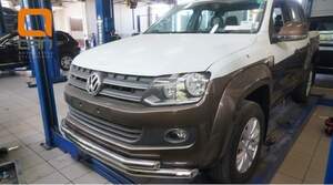 Защита переднего бампера Volkswagen Amarok (2010-н.в.) двойная d76/60